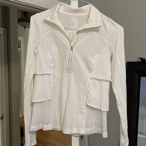 Lululemon white windbreaker size 6